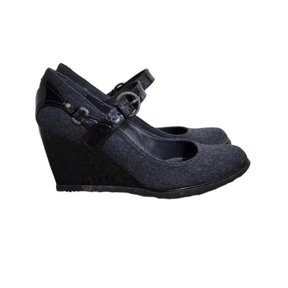Stuart Weitzman Charcoal and Glossy Black Wedges - Picture 2 of 9